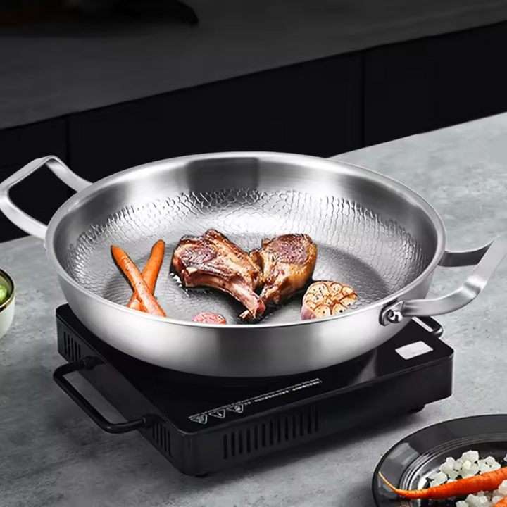 Patelnia Sauté z Dwoma Uchwytami z Tytanu